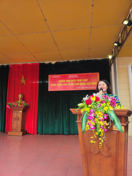 Hưởng ứng "Ngày Pháp luật nước Cộng Hòa xã hội chủ nghĩa Việt Nam"